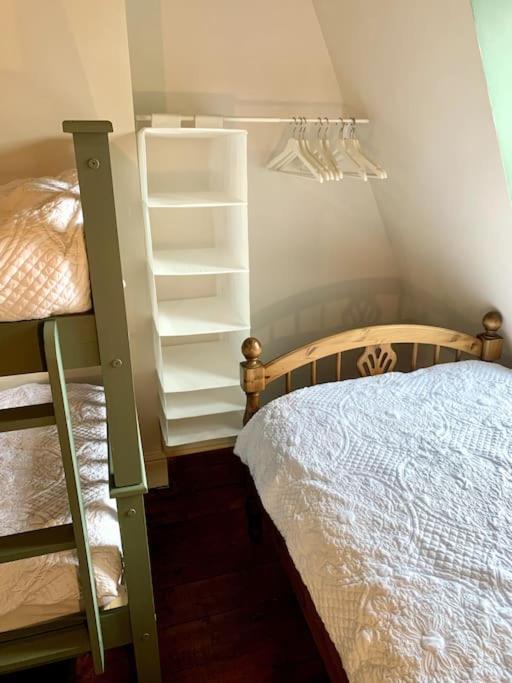 Chic Townhouse Near Tunnels Beaches Ильфракомб Экстерьер фото