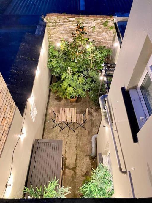 Chic Townhouse Near Tunnels Beaches Ильфракомб Экстерьер фото